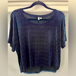 Frenchi Flowy Velvet Top